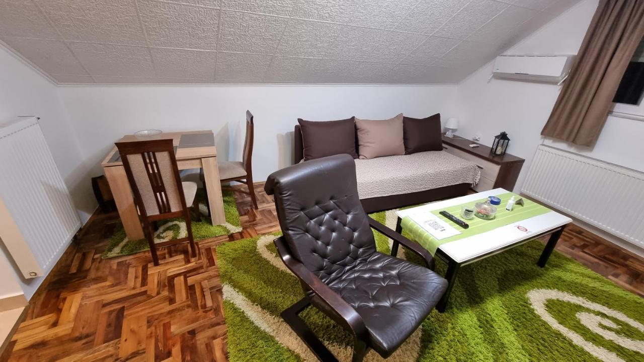 Fortress Apartments Ni מראה חיצוני תמונה