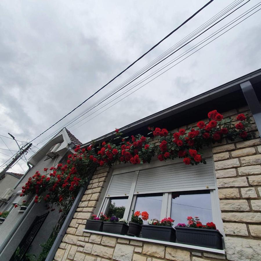 Fortress Apartments Ni מראה חיצוני תמונה